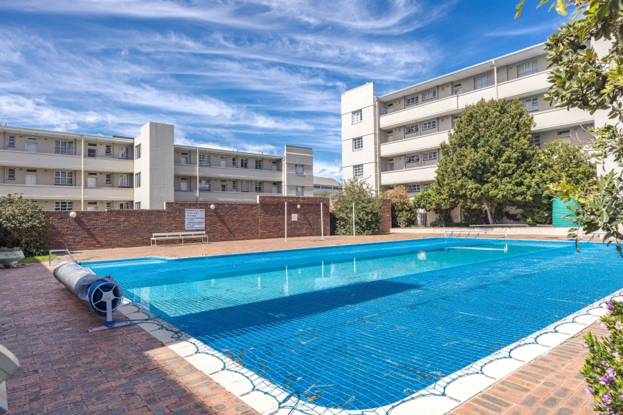 2 Bedroom Property for Sale in Cape Town City Centre Western Cape